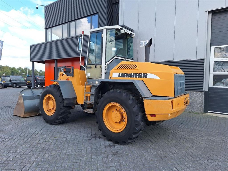Liebherr L522 - Wheel loader: gambar 2 Liebherr L522 - Wheel loader: gambar 2