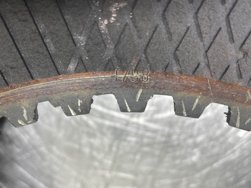 Liebherr L574-7622089/7618977-Brake friction disc - Bagian Rem untuk Peralatan konstruksi: gambar 3 Liebherr L574-7622089/7618977-Brake friction disc - Bagian Rem untuk Peralatan konstruksi: gambar 3