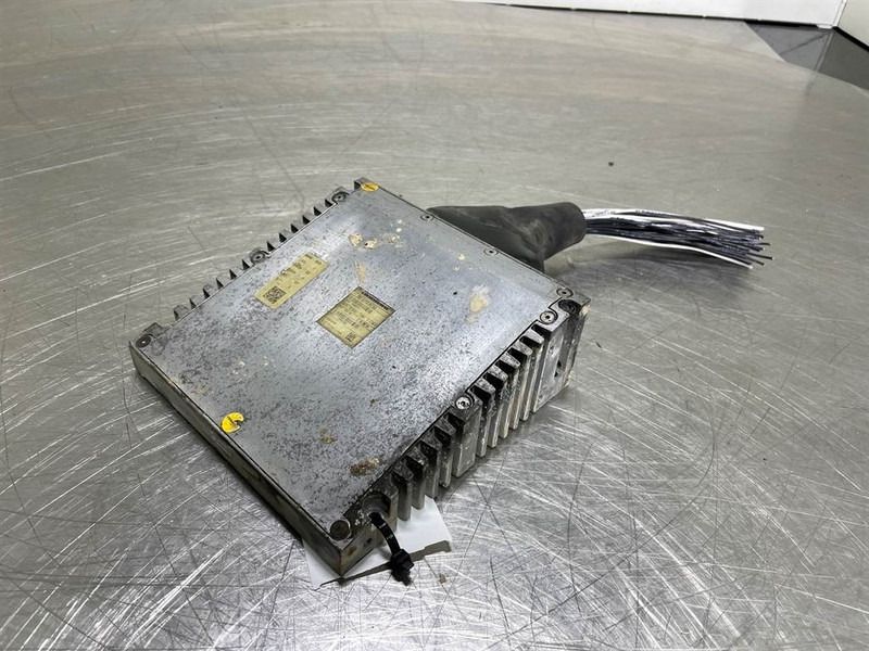 Liebherr LH22M-10684694-PME1-BMK A51-CAN Module - Sistem listrik untuk Peralatan konstruksi: gambar 1 Liebherr LH22M-10684694-PME1-BMK A51-CAN Module - Sistem listrik untuk Peralatan konstruksi: gambar 1