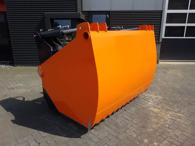 MAMMUT SC195XL - Silage cutter/Silageschneider/Kuilhapper - Peralatan silo: gambar 1 MAMMUT SC195XL - Silage cutter/Silageschneider/Kuilhapper - Peralatan silo: gambar 1