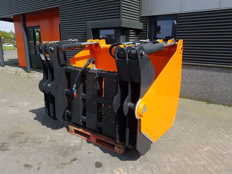 MAMMUT SC195XL - Silage cutter/Silageschneider/Kuilhapper - Peralatan silo: gambar 3 MAMMUT SC195XL - Silage cutter/Silageschneider/Kuilhapper - Peralatan silo: gambar 3