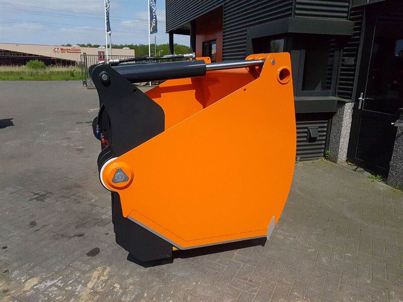 MAMMUT SC195XL - Silage cutter/Silageschneider/Kuilhapper - Peralatan silo: gambar 4 MAMMUT SC195XL - Silage cutter/Silageschneider/Kuilhapper - Peralatan silo: gambar 4