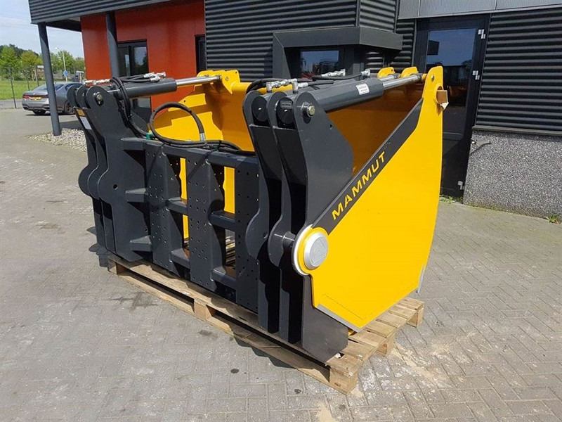 MAMMUT SC220XL - Silage cutter/Silageschneider/Kuilhapper - Peralatan silo: gambar 4 MAMMUT SC220XL - Silage cutter/Silageschneider/Kuilhapper - Peralatan silo: gambar 4