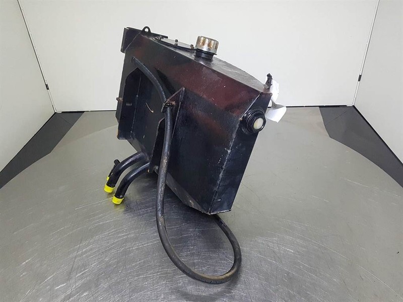 Manitou 160ATJ - Tank/Behälter/Reservoir - Hidrolika untuk Peralatan konstruksi: gambar 4 Manitou 160ATJ - Tank/Behälter/Reservoir - Hidrolika untuk Peralatan konstruksi: gambar 4
