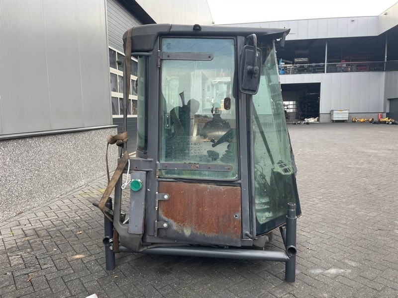 New Holland W110C - Cabin/Kabine/Cabine - Kabin dan interior untuk Peralatan konstruksi: gambar 3 New Holland W110C - Cabin/Kabine/Cabine - Kabin dan interior untuk Peralatan konstruksi: gambar 3