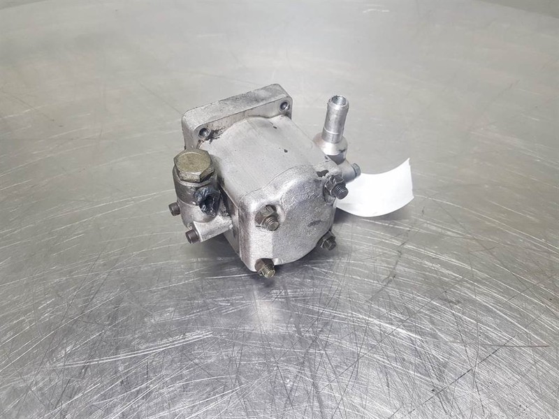Perkins T4.236-XugpaBnuka A42X-Gearpump/Zahnradpumpe - Hidrolika untuk Peralatan konstruksi: gambar 3 Perkins T4.236-XugpaBnuka A42X-Gearpump/Zahnradpumpe - Hidrolika untuk Peralatan konstruksi: gambar 3