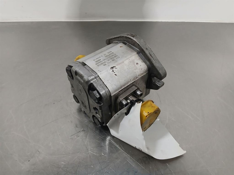 Sauer Danfoss SNP2NN/017RN06-Gearpump/Zahnradpumpe/Tandwielpomp - Hidrolika untuk Peralatan konstruksi: gambar 4 Sauer Danfoss SNP2NN/017RN06-Gearpump/Zahnradpumpe/Tandwielpomp - Hidrolika untuk Peralatan konstruksi: gambar 4