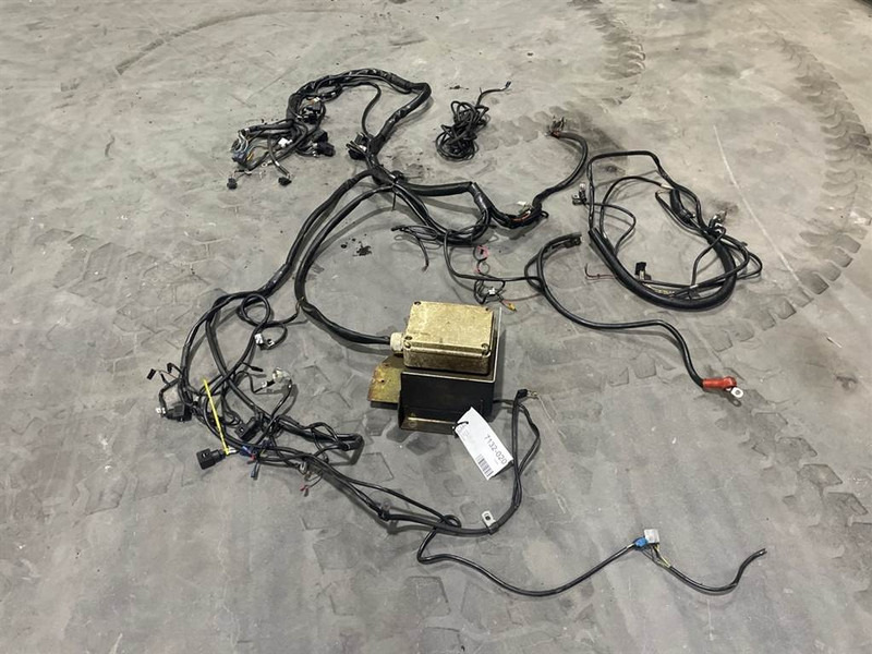 Schaeff SKL834-5110662033-Wiring harness/Kabelbaum - Sistem listrik untuk Peralatan konstruksi: gambar 4 Schaeff SKL834-5110662033-Wiring harness/Kabelbaum - Sistem listrik untuk Peralatan konstruksi: gambar 4