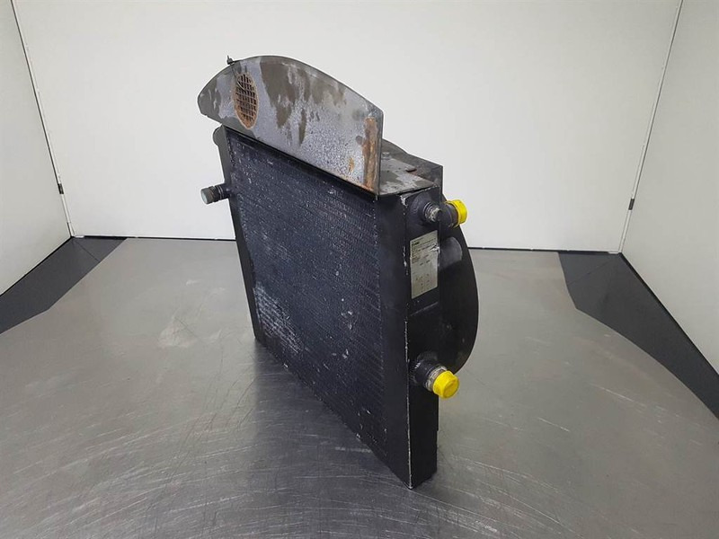 Schaeff SKL844-5010672001-AKG 0881.084.0000-Oil cooler - Hidrolika untuk Peralatan konstruksi: gambar 2 Schaeff SKL844-5010672001-AKG 0881.084.0000-Oil cooler - Hidrolika untuk Peralatan konstruksi: gambar 2