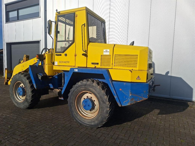 Schaeff SKS 661 - Wheel loader: gambar 3 Schaeff SKS 661 - Wheel loader: gambar 3