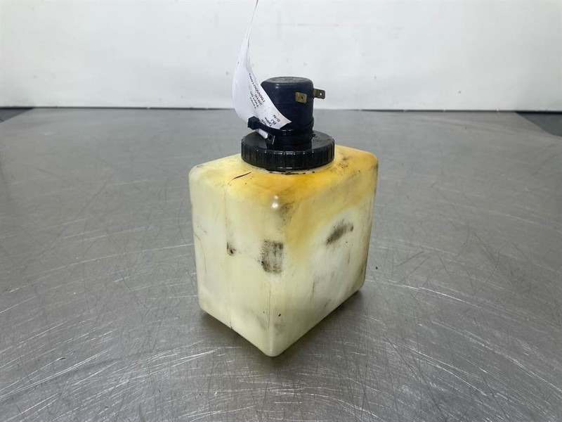 Terex TW150-3602515-Tank/Behälter/Reservoir - Kabin dan interior untuk Peralatan konstruksi: gambar 3 Terex TW150-3602515-Tank/Behälter/Reservoir - Kabin dan interior untuk Peralatan konstruksi: gambar 3