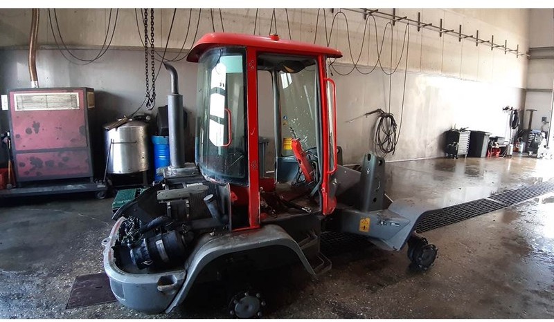 Volvo L 30 B-Z / X (For parts) - Wheel loader: gambar 2 Volvo L 30 B-Z / X (For parts) - Wheel loader: gambar 2