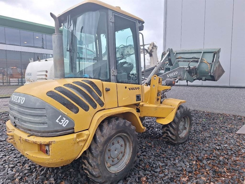 Volvo L30D - (For parts) - Wheel loader: gambar 3 Volvo L30D - (For parts) - Wheel loader: gambar 3