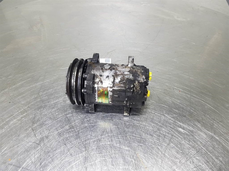 Volvo -Sanden SD7H15-Compressor/Kompressor/Aircopomp - Kompresor AC untuk Peralatan konstruksi: gambar 2 Volvo -Sanden SD7H15-Compressor/Kompressor/Aircopomp - Kompresor AC untuk Peralatan konstruksi: gambar 2