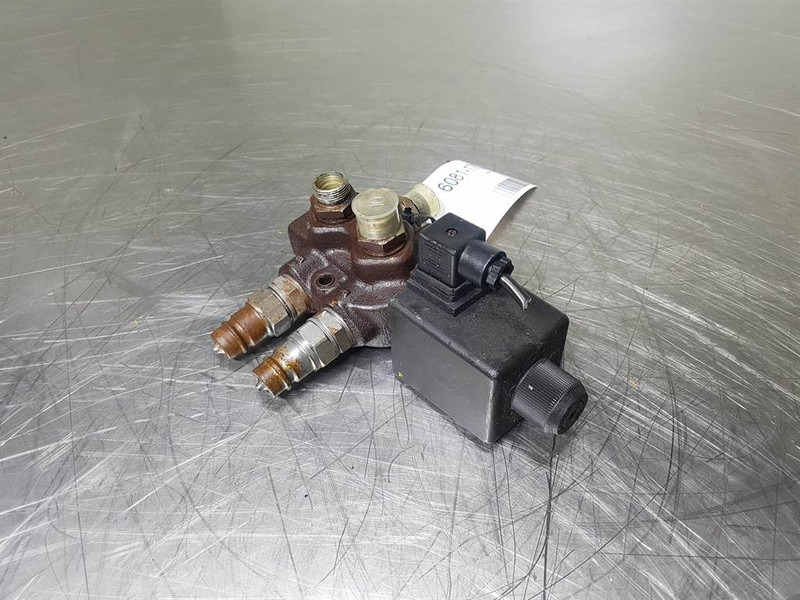 Zettelmeyer ZL 1001 - Valve/Ventile/Ventiel - Hidrolika: gambar 1 Zettelmeyer ZL 1001 - Valve/Ventile/Ventiel - Hidrolika: gambar 1