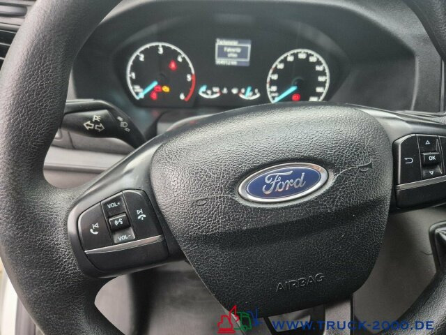 Ford Transit Custom 2.0 TDCi EURO 6 DAB Nur 95 TKM - Van penumpang: gambar 4 Ford Transit Custom 2.0 TDCi EURO 6 DAB Nur 95 TKM - Van penumpang: gambar 4