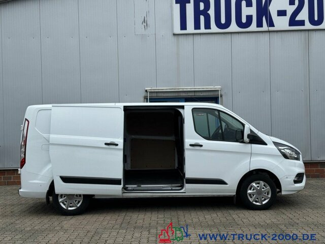 Ford Transit Custom Lang Trend 3Sitzer + Klima + DAB - Van kecil: gambar 3 Ford Transit Custom Lang Trend 3Sitzer + Klima + DAB - Van kecil: gambar 3