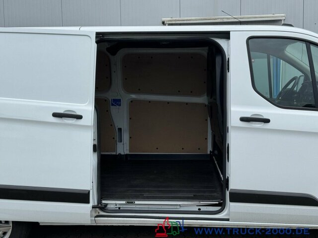 Ford Transit Custom Lang Trend 3Sitzer + Klima + DAB - Van kecil: gambar 5 Ford Transit Custom Lang Trend 3Sitzer + Klima + DAB - Van kecil: gambar 5