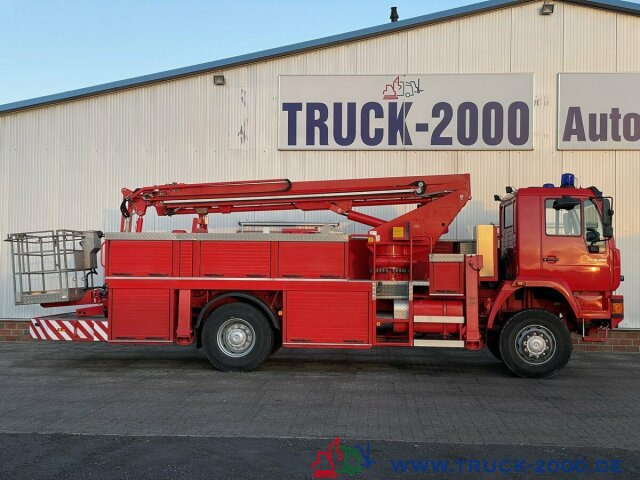 Platform udara yang dipasang di truk MAN 18.280 4x4 25m Höhe Montage-Dach-Solar nur 22TKM: gambar 10