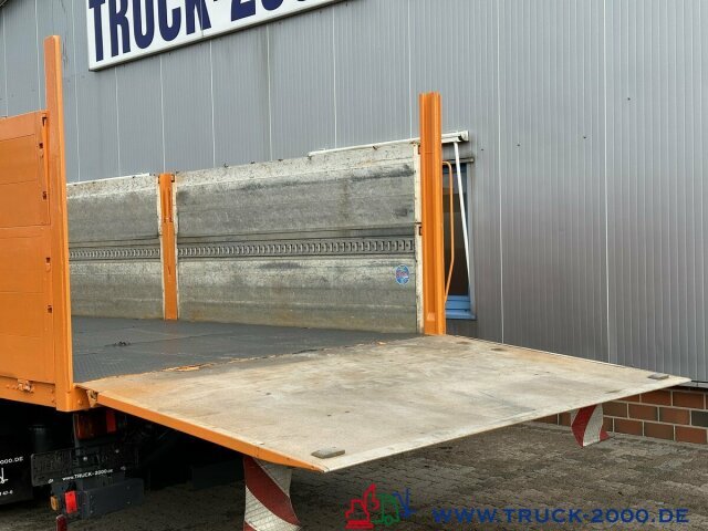 MAN LE 8.180 Nur 177 TKm- Bordwände 1.20m + LBW 2t. - Truk flatbed: gambar 3 MAN LE 8.180 Nur 177 TKm- Bordwände 1.20m + LBW 2t. - Truk flatbed: gambar 3