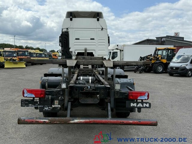 MAN TGX 26.480 XLX Haus Bett hydr Hub Multi Wechsler - Pengangkut kontainer/ Container truck: gambar 3 MAN TGX 26.480 XLX Haus Bett hydr Hub Multi Wechsler - Pengangkut kontainer/ Container truck: gambar 3