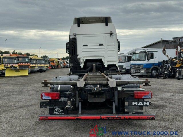 MAN TGX 26.480 XLX Haus Bett hydr Hub Multi Wechsler - Pengangkut kontainer/ Container truck: gambar 2 MAN TGX 26.480 XLX Haus Bett hydr Hub Multi Wechsler - Pengangkut kontainer/ Container truck: gambar 2