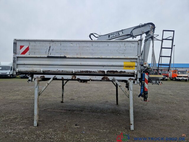 Meiller 3. S. Kipper Wechselaufbau MKG Kran HLK 66 - Truk jungkit, Truk derek: gambar 1 Meiller 3. S. Kipper Wechselaufbau MKG Kran HLK 66 - Truk jungkit, Truk derek: gambar 1