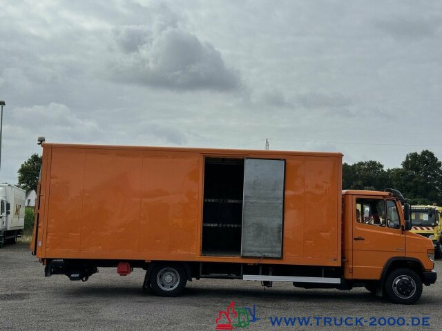 Mercedes-Benz 816 Vario Automatikgetriebe LBW 1.000Kg 3Sitze - Van box: gambar 4 Mercedes-Benz 816 Vario Automatikgetriebe LBW 1.000Kg 3Sitze - Van box: gambar 4