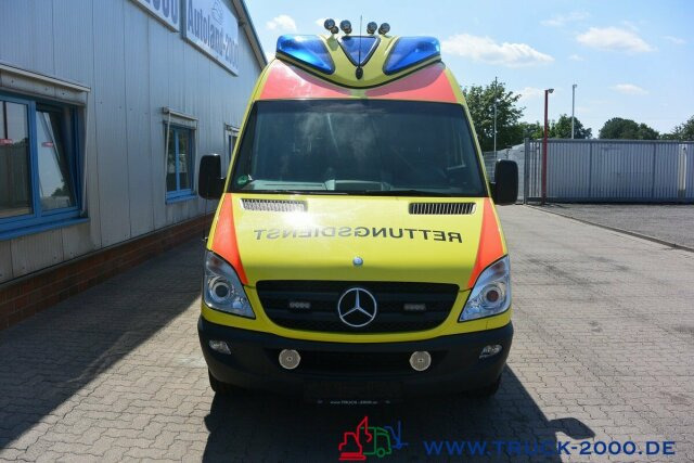 Mercedes-Benz Sprinter 316 RTW Ambulance Mobile Delfis Rettung - Ambulans: gambar 2 Mercedes-Benz Sprinter 316 RTW Ambulance Mobile Delfis Rettung - Ambulans: gambar 2