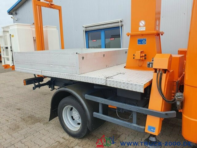Platform udara yang dipasang di truk Mercedes-Benz Vario 614 Ruthmann 12m Arbeitsbühne 1000V Isol.: gambar 7