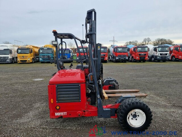 Moffett Mitnahmestapler 4 Wege Allrad NX Typ M 4 25.4 - Forklift yang dipasang di truk: gambar 1 Moffett Mitnahmestapler 4 Wege Allrad NX Typ M 4 25.4 - Forklift yang dipasang di truk: gambar 1
