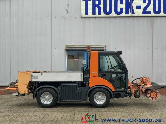 Multicar Tremo X56 Winterdienst Streuer + Besen NUR 14TKM - Penyapu jalan: gambar 5 Multicar Tremo X56 Winterdienst Streuer + Besen NUR 14TKM - Penyapu jalan: gambar 5