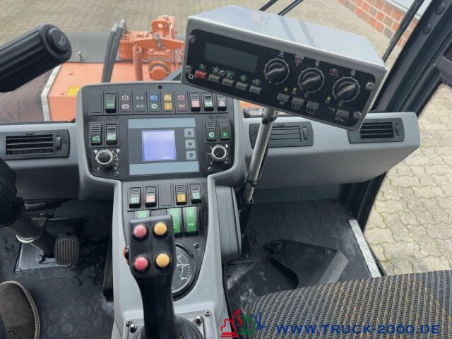 Multicar Tremo X56 Winterdienst Streuer + Besen NUR9769KM - Penyapu jalan: gambar 4 Multicar Tremo X56 Winterdienst Streuer + Besen NUR9769KM - Penyapu jalan: gambar 4