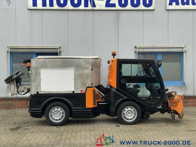 Nilfisk JungoJet3500 Winterdienst & Kehrmaschine - Penyapu jalan: gambar 2 Nilfisk JungoJet3500 Winterdienst & Kehrmaschine - Penyapu jalan: gambar 2