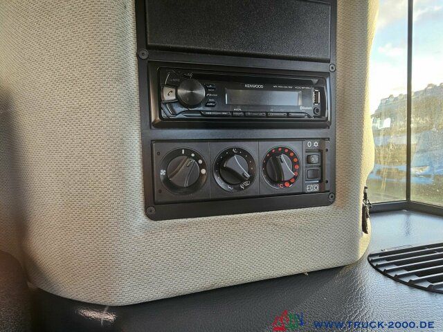 Schmidt Swingo 200+ Allrad Lenkung HD Reiniger mit Lanze - Penyapu jalan: gambar 3 Schmidt Swingo 200+ Allrad Lenkung HD Reiniger mit Lanze - Penyapu jalan: gambar 3