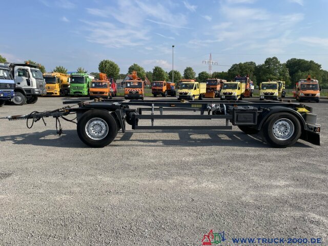 Schmitz Cargobull AWF 18 BDF SAF Achsen Scheibenbremsen - Trailer pengangkut mobil: gambar 1 Schmitz Cargobull AWF 18 BDF SAF Achsen Scheibenbremsen - Trailer pengangkut mobil: gambar 1