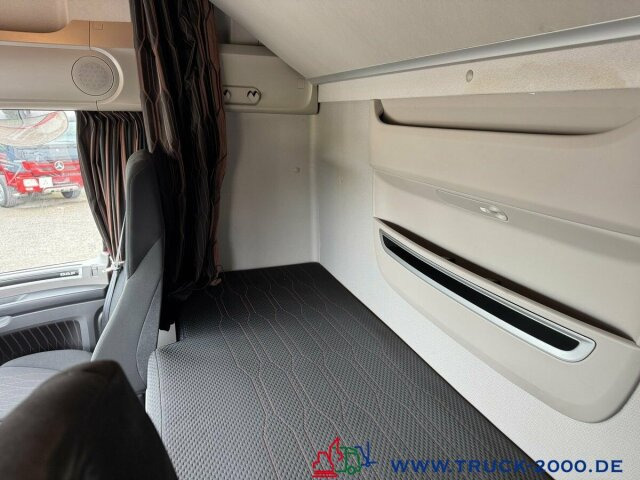DAF XF 480 FT Super Space Cab 2 Betten + Kühlschrank - Tractor head: gambar 4 DAF XF 480 FT Super Space Cab 2 Betten + Kühlschrank - Tractor head: gambar 4