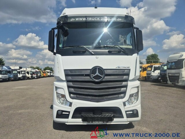 Mercedes-Benz Actros 1846 Giga Space Retarder 2 Betten - Tractor head: gambar 4 Mercedes-Benz Actros 1846 Giga Space Retarder 2 Betten - Tractor head: gambar 4
