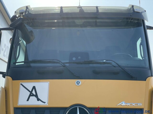 Mercedes-Benz Arocs 1846 4x4 (HAD) Kipphydraulik Euro 6 1.Hand - Tractor head: gambar 5 Mercedes-Benz Arocs 1846 4x4 (HAD) Kipphydraulik Euro 6 1.Hand - Tractor head: gambar 5