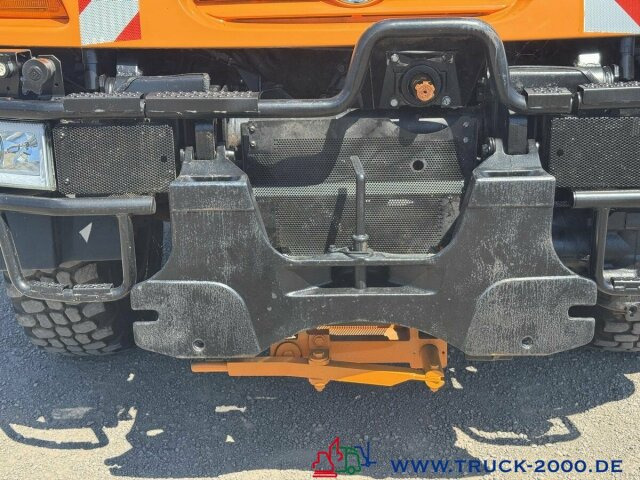 Unimog U300 4x4 Winterdienst Salzstreuer Zapfwelle - Truk: gambar 3 Unimog U300 4x4 Winterdienst Salzstreuer Zapfwelle - Truk: gambar 3