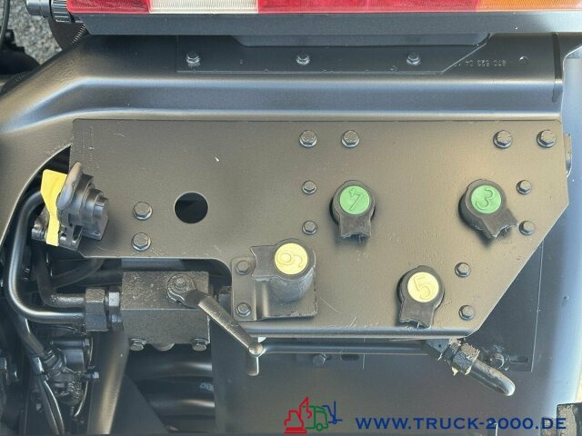 Truk bajak salju Unimog U400 Winterdienst Salzstreuer - *Schneeschild*: gambar 7