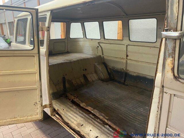 Volkswagen Bus mit Scheiben Restaurierungsobjekt Verzollt - Van panel: gambar 4 Volkswagen Bus mit Scheiben Restaurierungsobjekt Verzollt - Van panel: gambar 4