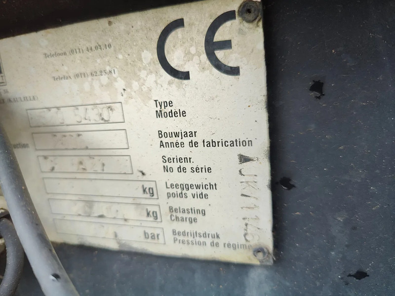 MAN TGA 26.350 6x4 Container AJK Euronorm 3 - Hook lift: gambar 4 MAN TGA 26.350 6x4 Container AJK Euronorm 3 - Hook lift: gambar 4