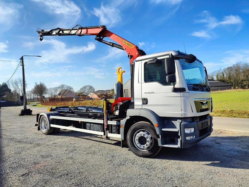 MAN TGM 18.290 Container + Palfinger PK13001 - Hook lift, Truk derek: gambar 1 MAN TGM 18.290 Container + Palfinger PK13001 - Hook lift, Truk derek: gambar 1