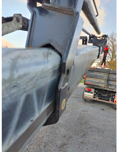 MAN TGS 35.500 Tridem 8x4 Euro6 Kipper Kraan Fassi F365 - Truk jungkit, Truk derek: gambar 5 MAN TGS 35.500 Tridem 8x4 Euro6 Kipper Kraan Fassi F365 - Truk jungkit, Truk derek: gambar 5