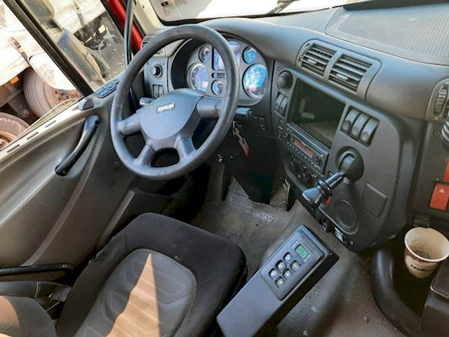 DAF CF75.310 6X2 - Truk sasis: gambar 3 DAF CF75.310 6X2 - Truk sasis: gambar 3