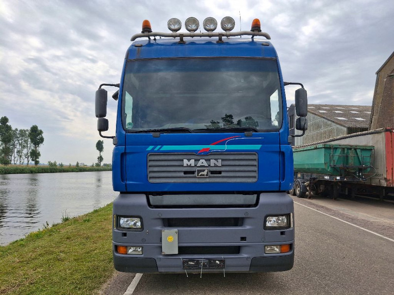 MAN TGA 26.390 6X2 - Truk sasis: gambar 2 MAN TGA 26.390 6X2 - Truk sasis: gambar 2