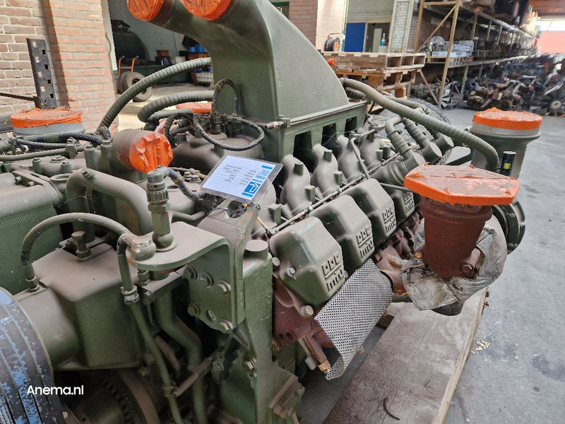 MTU (MERCEDES-BENZ) 12V 2000 - Mesin: gambar 3 MTU (MERCEDES-BENZ) 12V 2000 - Mesin: gambar 3