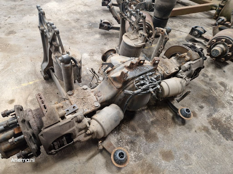 Mercedes-Benz 1835 - As roda belakang: gambar 1 Mercedes-Benz 1835 - As roda belakang: gambar 1