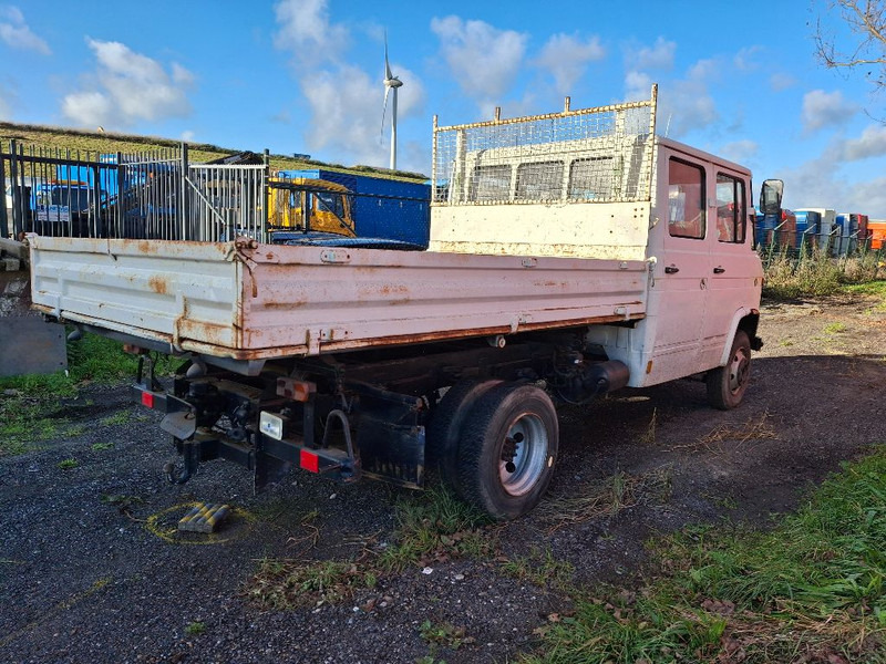 Mercedes-Benz LK 608 D - Truk box: gambar 3 Mercedes-Benz LK 608 D - Truk box: gambar 3